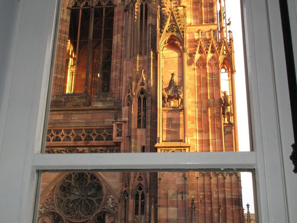 Les Appartements Place De La Cathedrale Strasbourg Eksteriør bilde