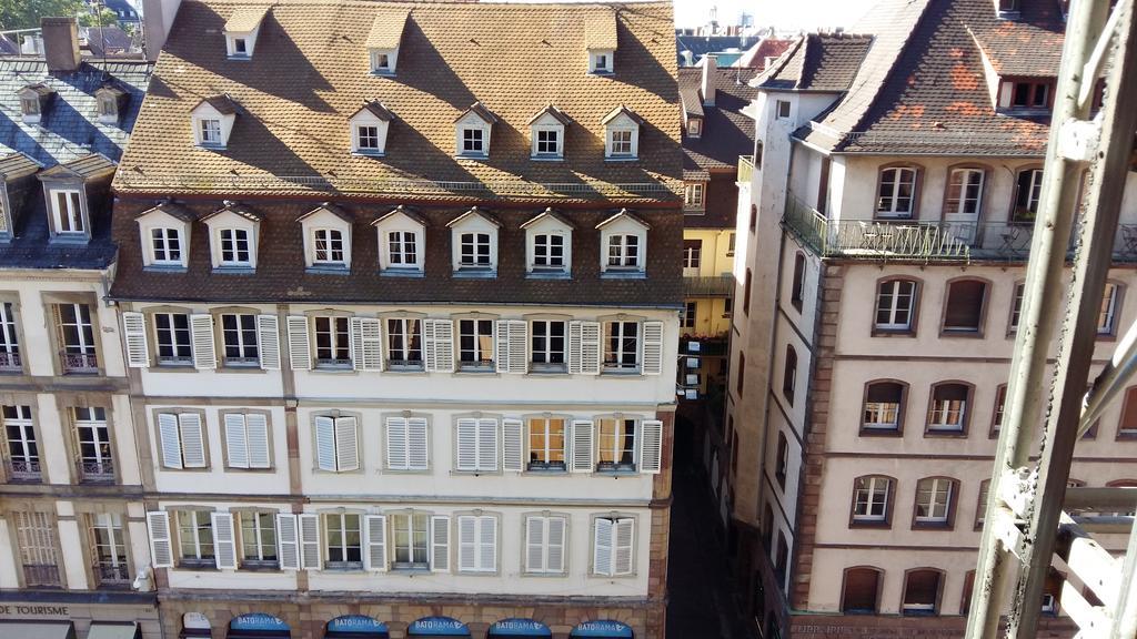 Les Appartements Place De La Cathedrale Strasbourg Eksteriør bilde