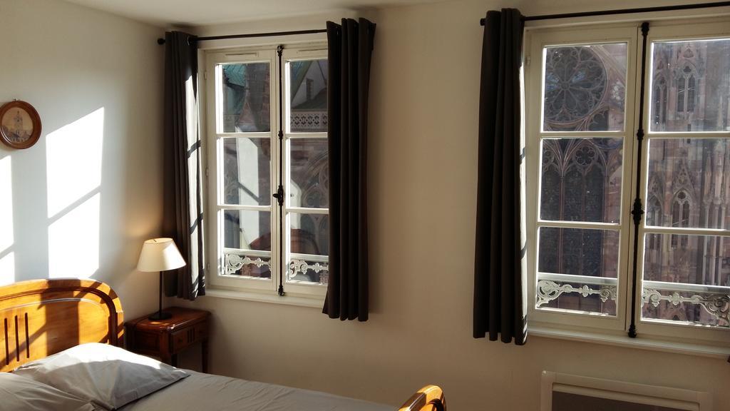 Les Appartements Place De La Cathedrale Strasbourg Eksteriør bilde