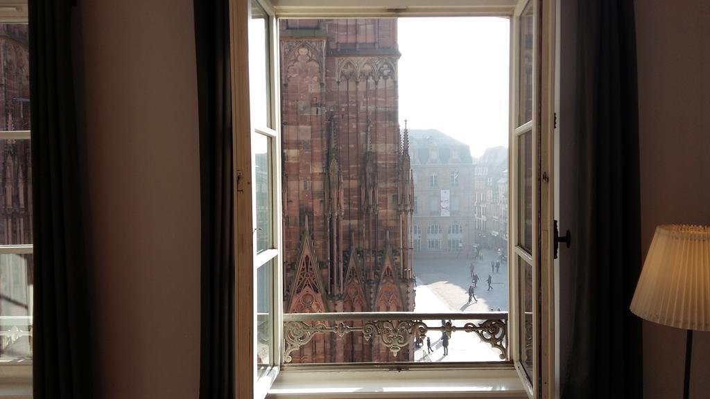 Les Appartements Place De La Cathedrale Strasbourg Eksteriør bilde