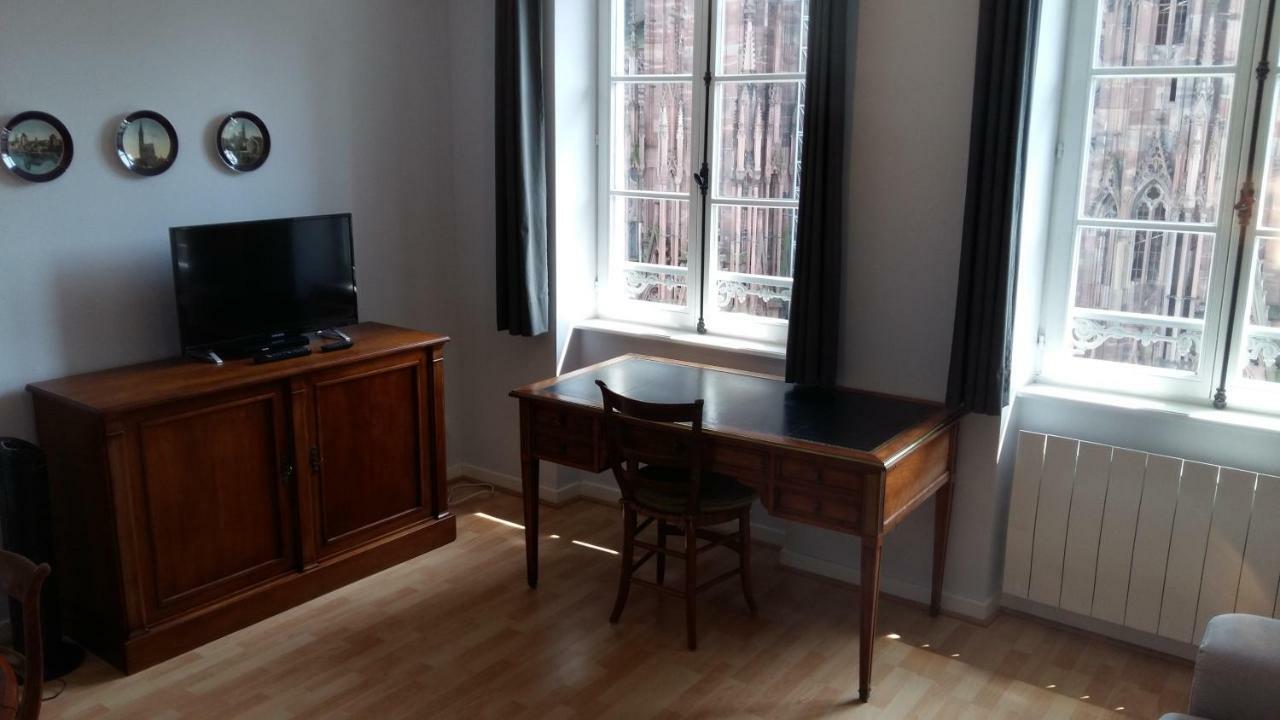 Les Appartements Place De La Cathedrale Strasbourg Eksteriør bilde